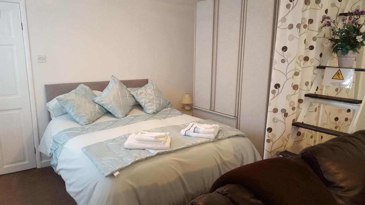 Immaculate 1-Bed Lodge Newton Abbot Torquay Kingskerswell المظهر الخارجي الصورة