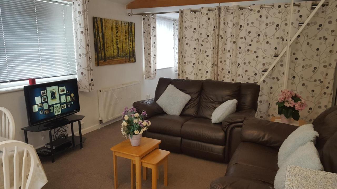 Immaculate 1-Bed Lodge Newton Abbot Torquay Kingskerswell المظهر الخارجي الصورة
